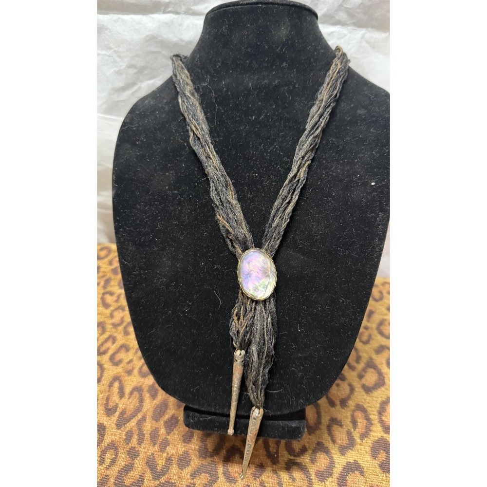 Handmade Boho Lariat Necklace Mother of Pearl Shell  Yarn Bolo Style VTG Whimsy